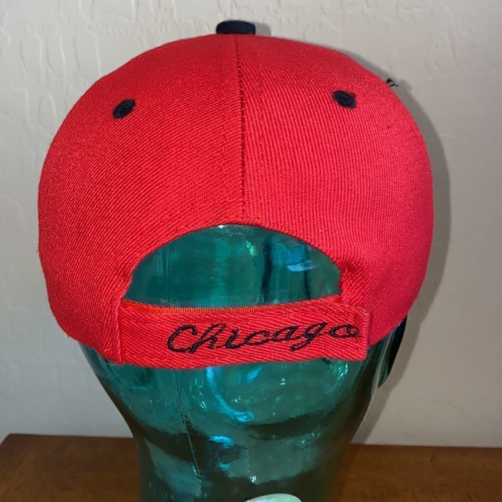 Chicago Baseball Cap - Picture 3 of 5
